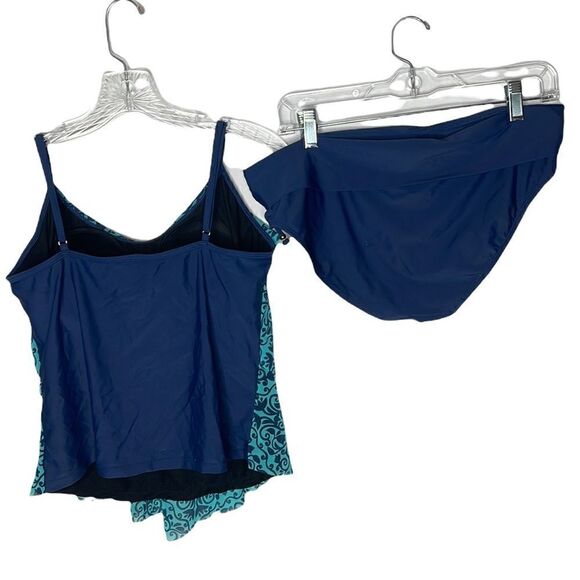 Tropical Escapes Navy/Green Tankini Bathing Suit. Light padding in bra. Size 8. - Picture 4 of 10